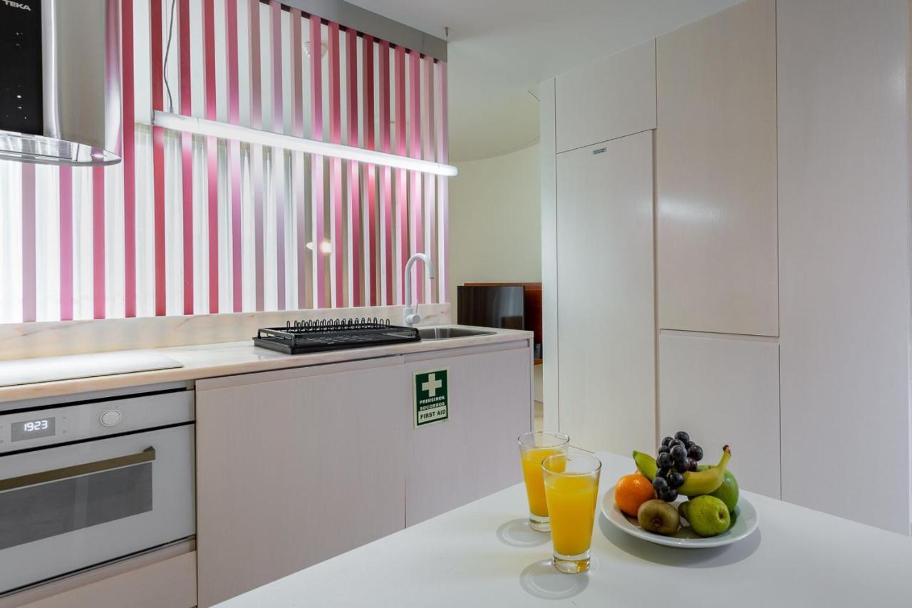 Princess Building W/Pool By Lovelystay Vila Real de Santo António Eksteriør billede
